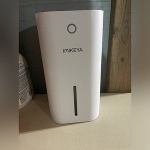 Small home humidifier